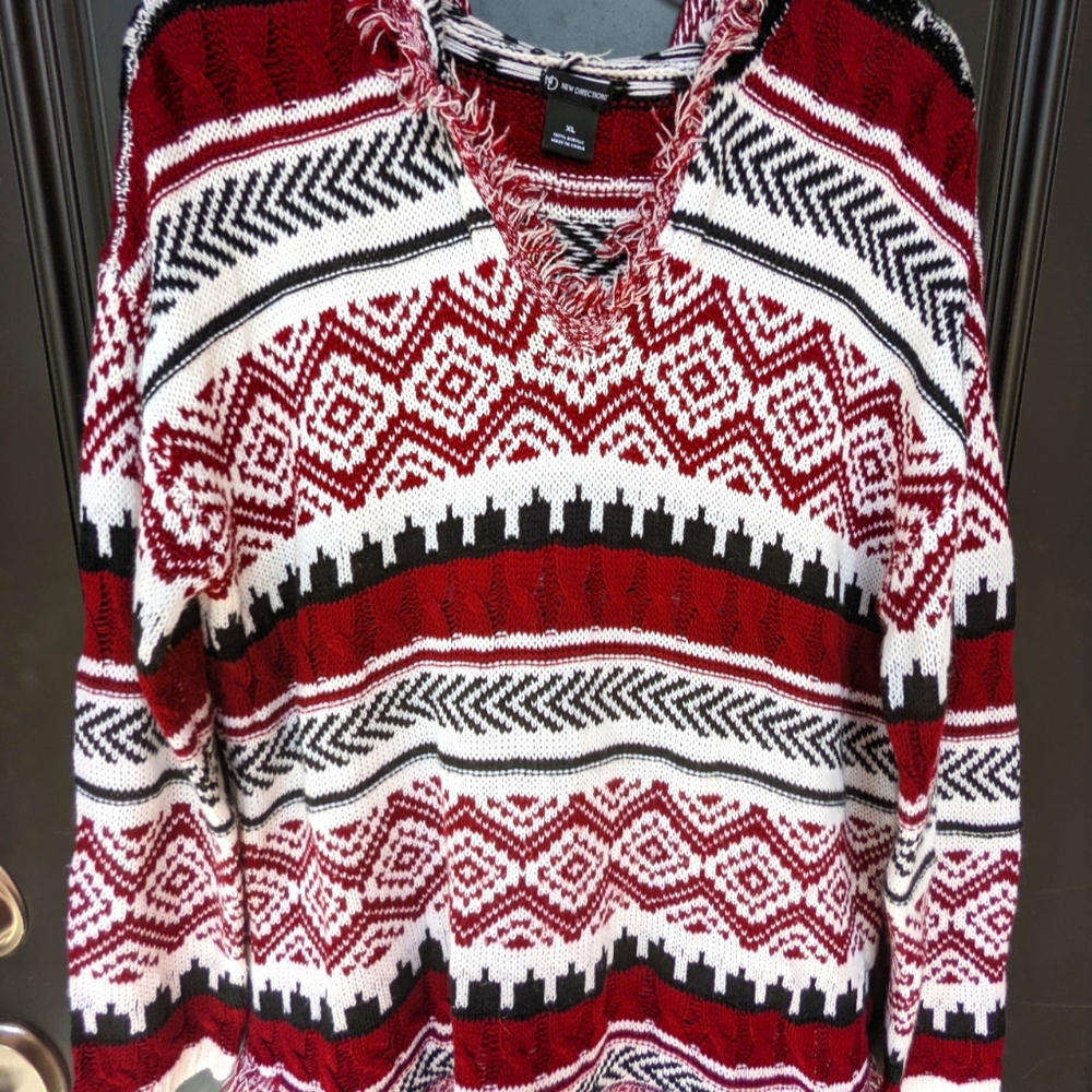 New Directions Printed Sweater